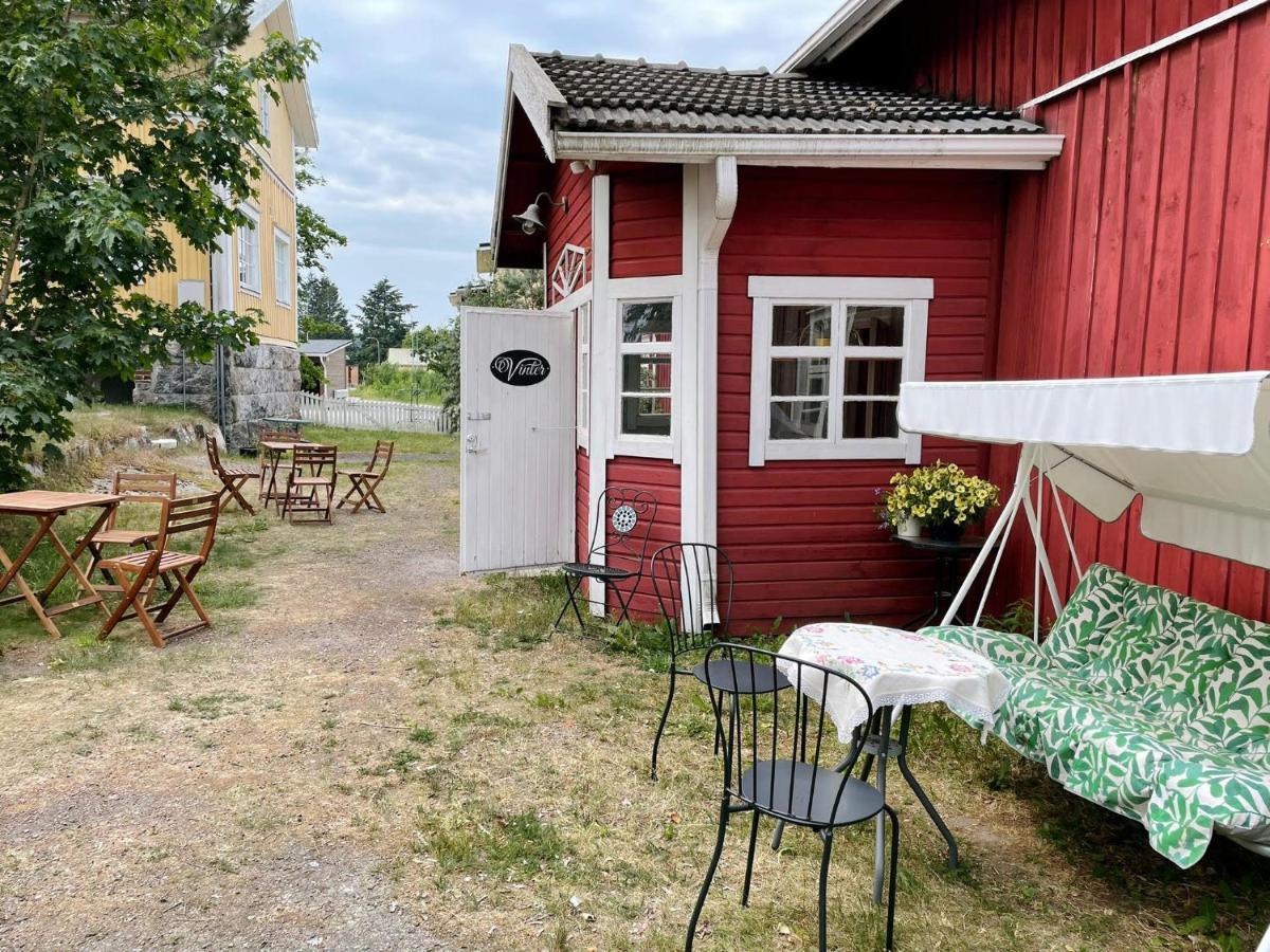 Vinter Bed & Breakfast Sauvo エクステリア 写真